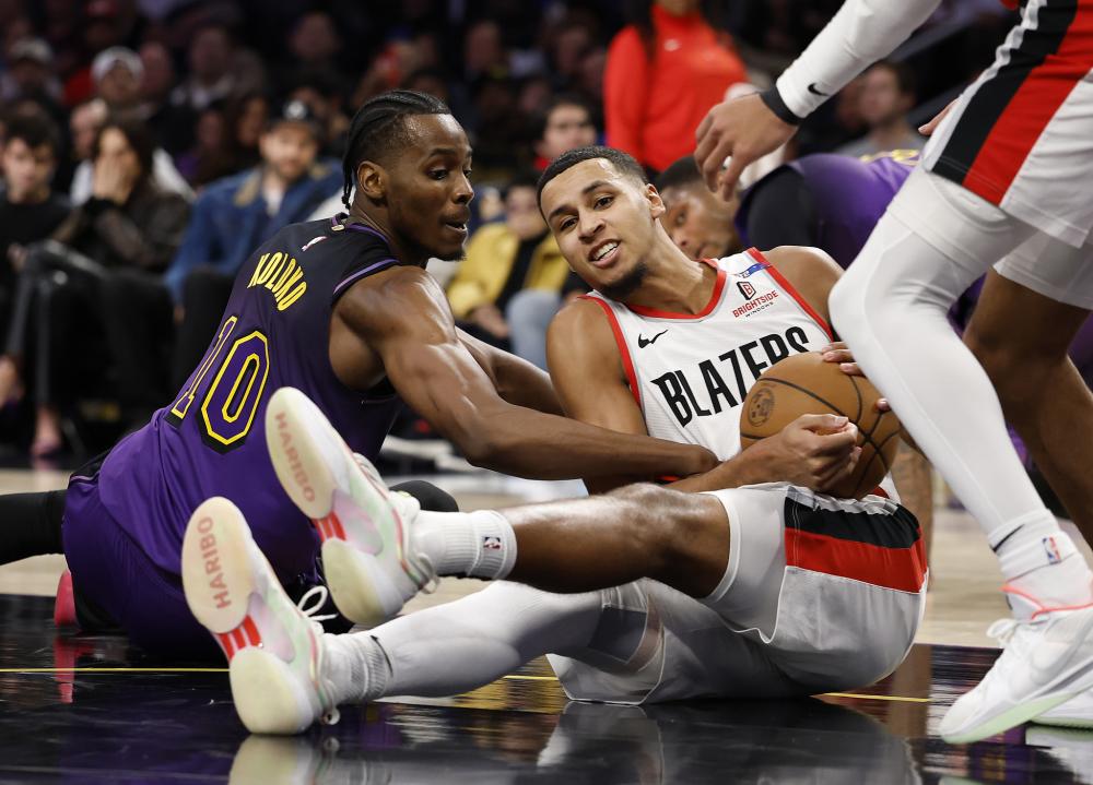 暴露了他们 暴露了他们