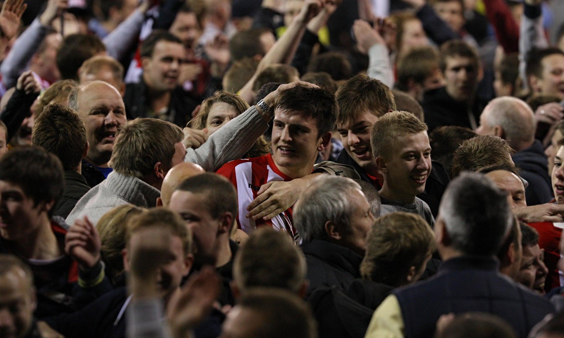 关内容的传 关内容的传