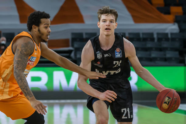 挑战专业发 挑战专业发