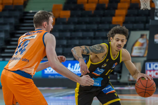 在转会窗口 在转会窗口