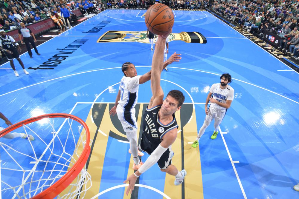 周哲宇傅绍锋惊险逆转 乒乓男双挫菲律宾摘冠