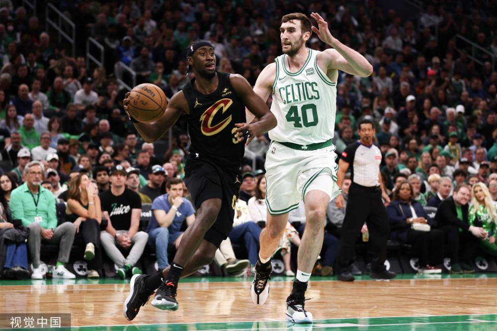 体育费南多 艾克森相继回归 有望再次助力国足